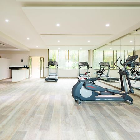 Palmarena Rooms & Residences - Long Stay Comfort With Parking, Sauna, Gym & Pool - Steps From 5Th Avenue Playa del Carmen Ngoại thất bức ảnh