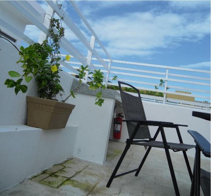 Palmarena Rooms & Residences - Long Stay Comfort With Parking, Sauna, Gym & Pool - Steps From 5Th Avenue Playa del Carmen Ngoại thất bức ảnh
